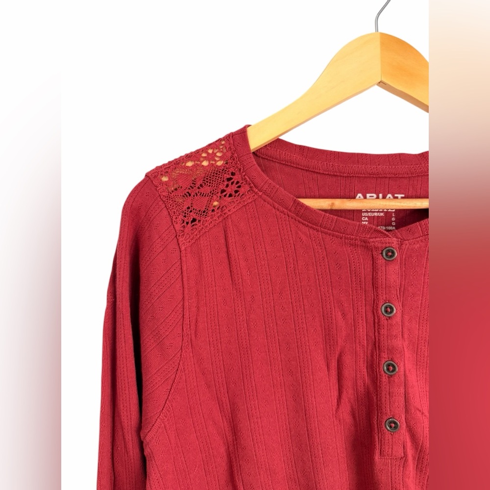 Ariat Women's Pointelle Earth Red Long Sleeve Henley Top Lace Women’s Sz Large - Picture 6 of 12